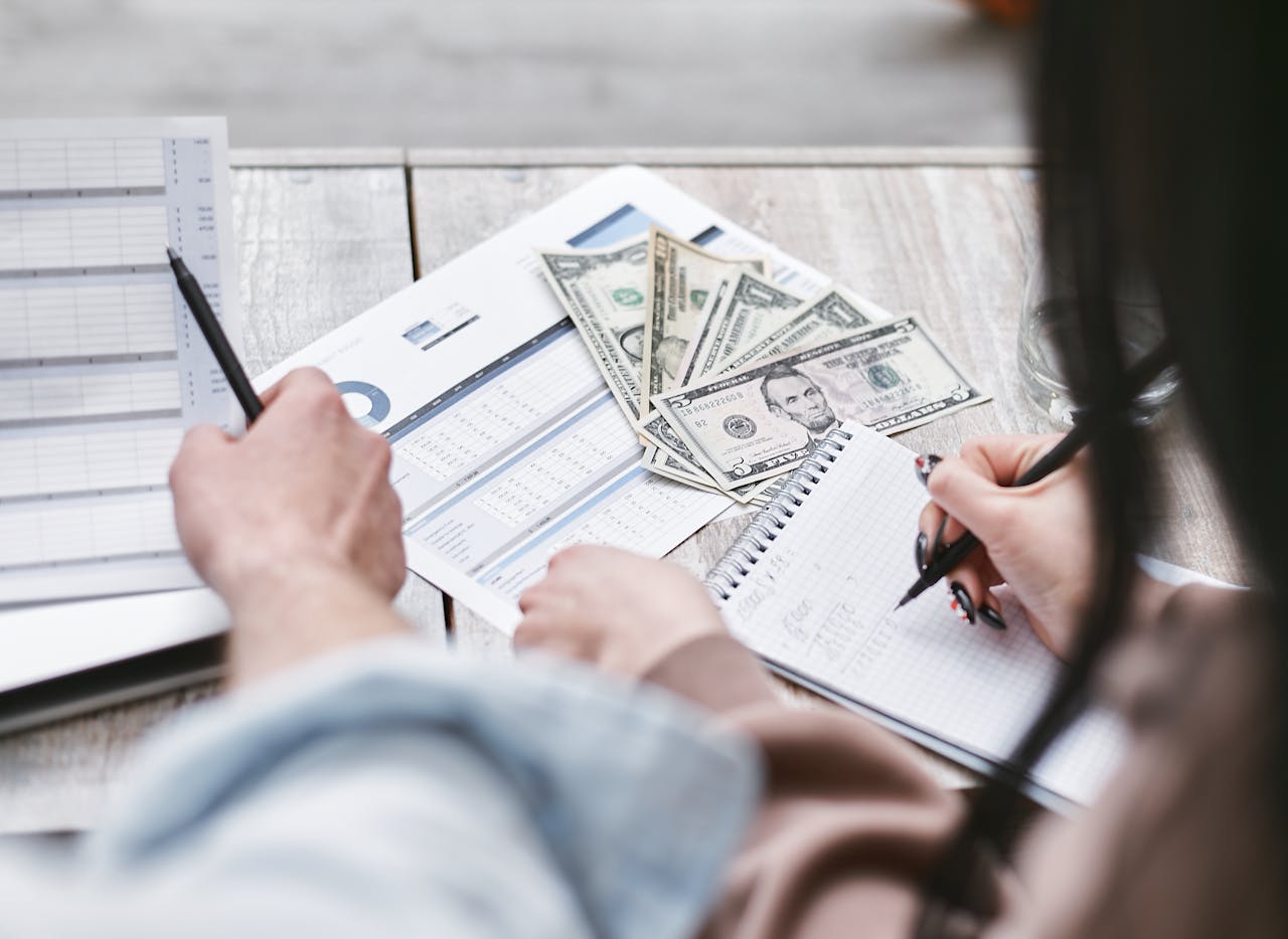 InterWest-Properties-finances InterWest-Properties-finances